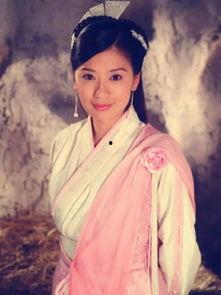 吃瓜女孩古装照片,揭秘吃瓜女孩的古装风采